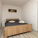 דירה Gorgeous Apartment In Pula With Wifi