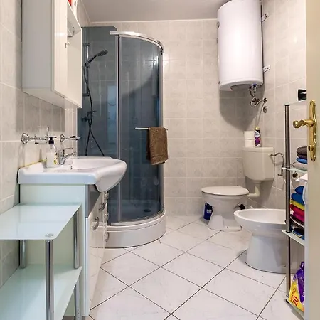 Apartmán Cozy In With Kitchen Pula